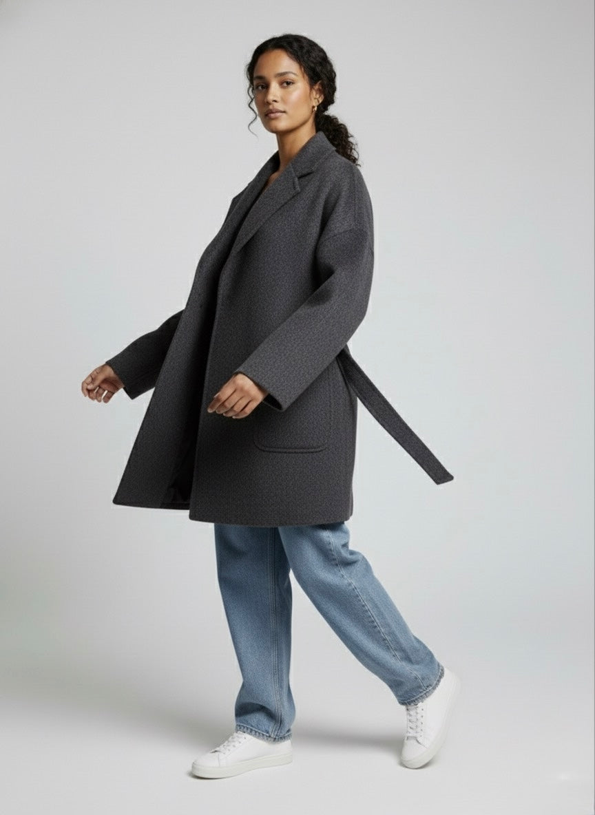 ÉDEN – Manteau croisé à ceinture gris